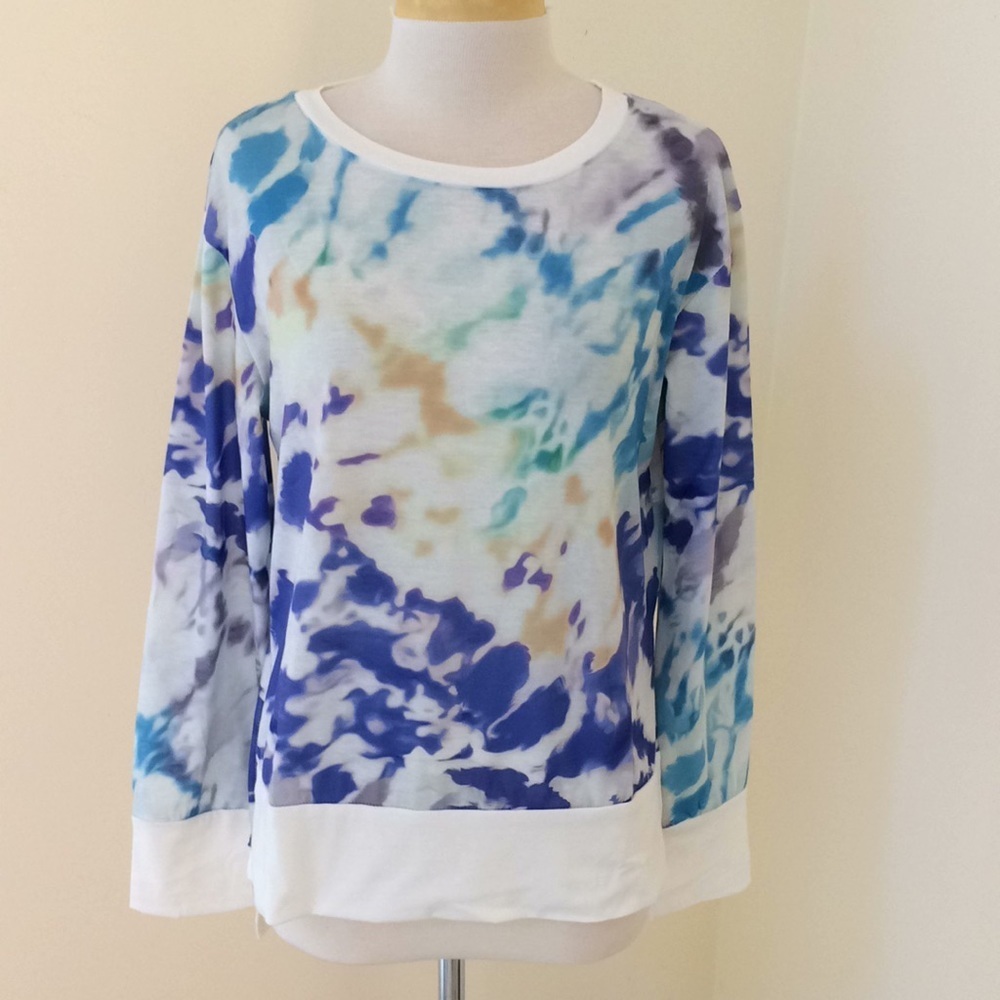 No label large blue combo tie dye high low top.